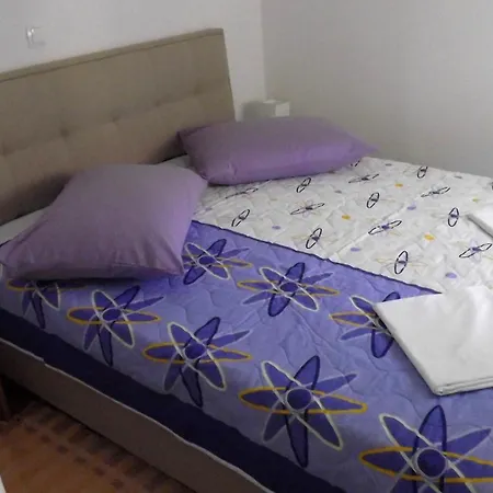 Apartment Holidays 7 *